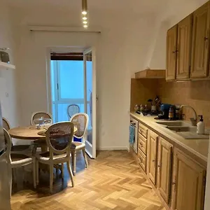 Vacanze Monroe 1 , Palermo Italia